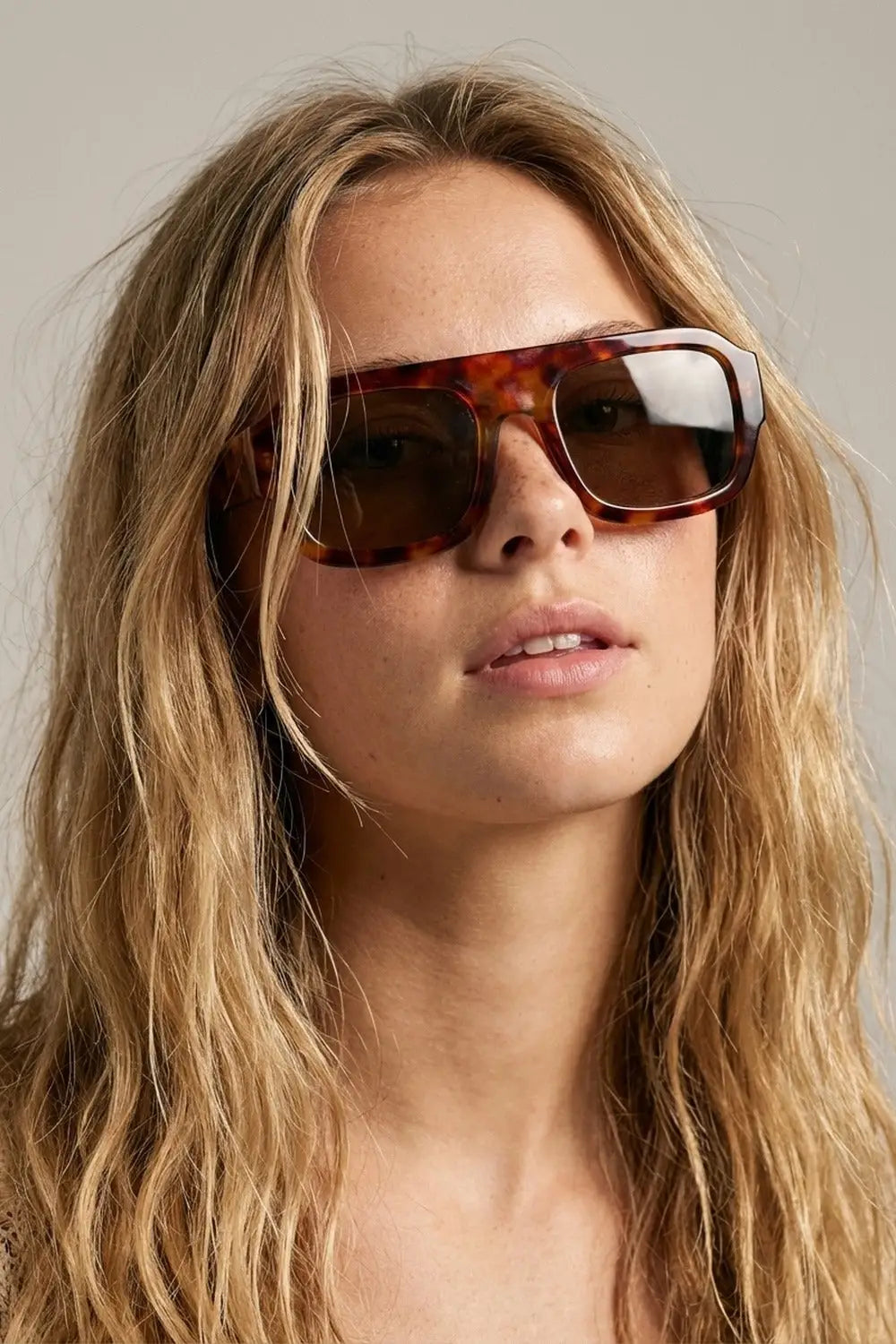 Tortoise Brown Square Frame Sunglasses for Women - BROWN / ONE - Sunglasses