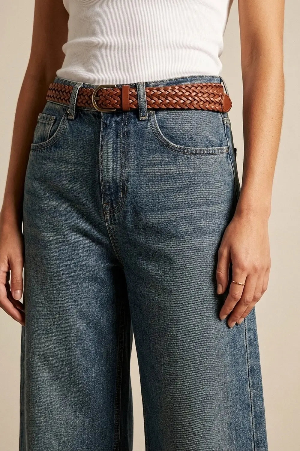 Everyday Denim Straight-Leg Jeans in mid wash blue