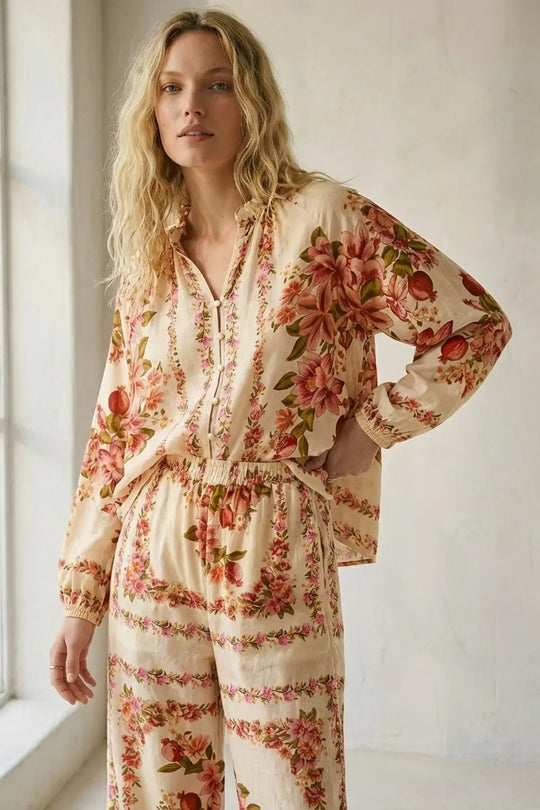 Floral Print Maxi wide leg pants in beige - Pants