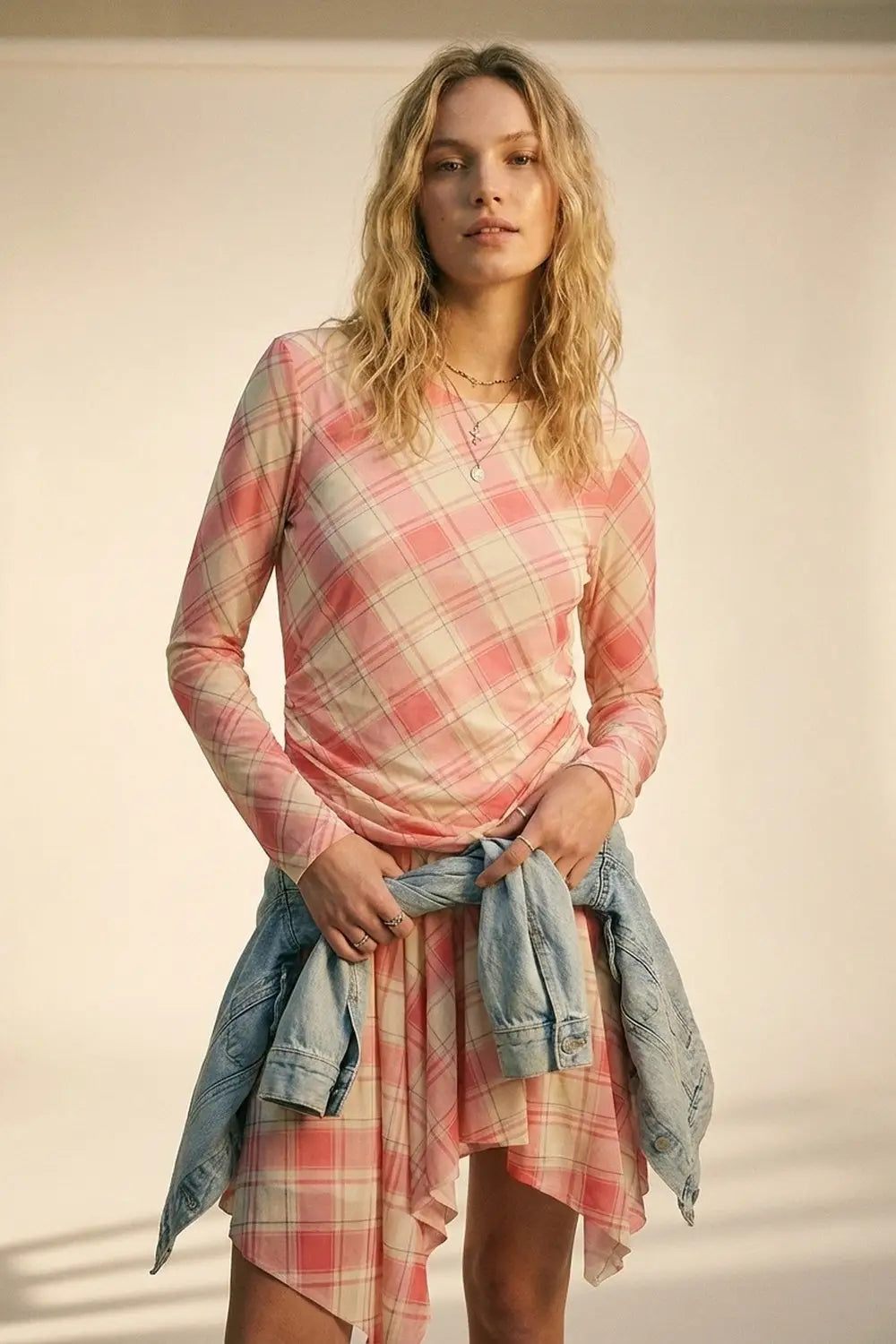 Mesh Fabric Plaid Long Sleeve Asymmetrical Dress in pink - Dresses