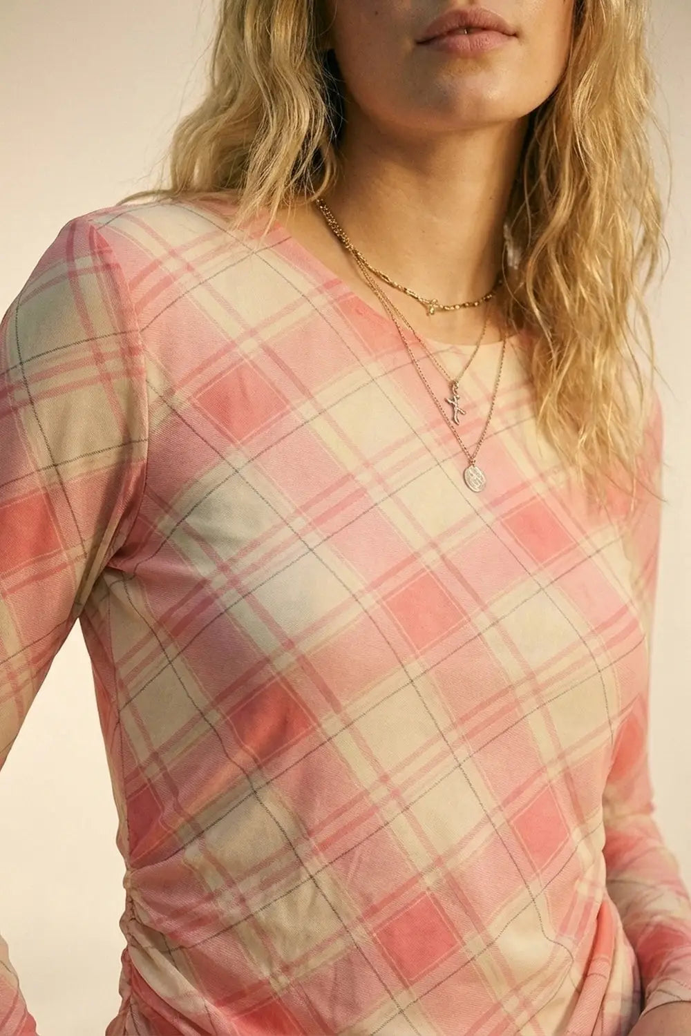 Mesh Fabric Plaid Long Sleeve Asymmetrical Dress in pink - Dresses