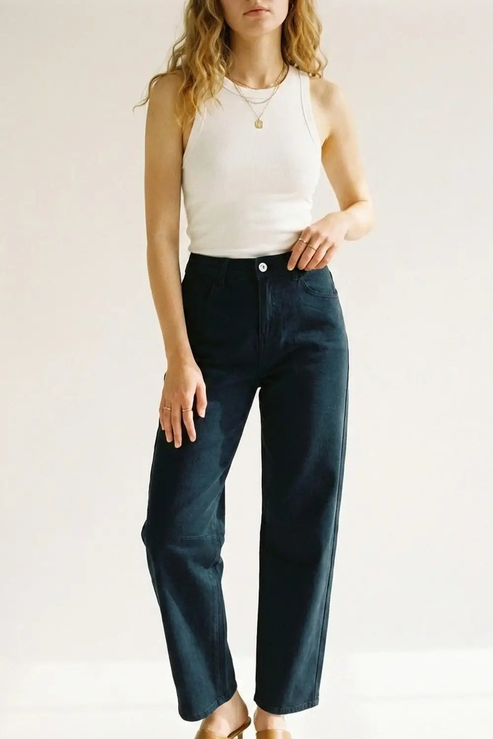 Comfortable stretch jeans with barrel leg in navy - Colored Jeans
