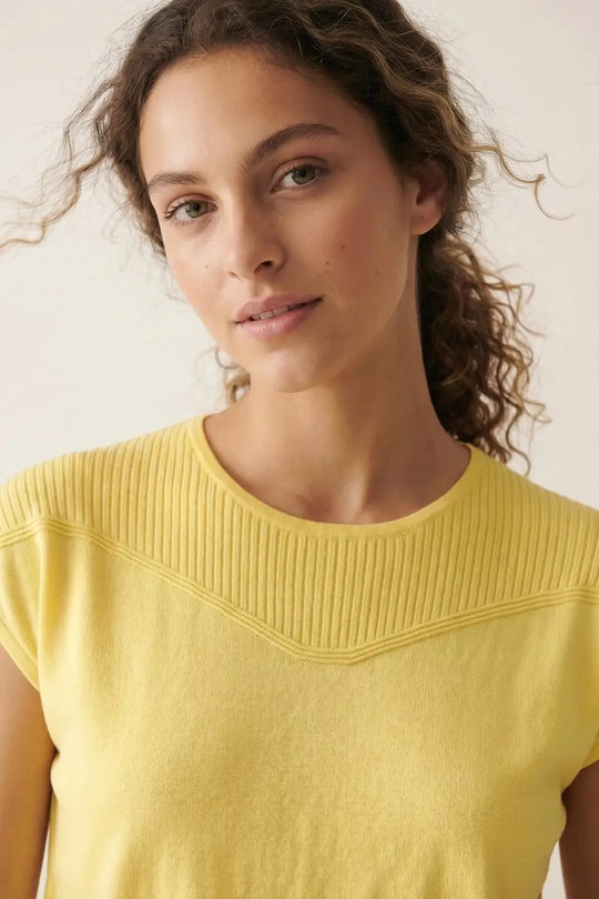 Yellow Short Sleeve Knit sweater with Ribbed Detail - YELLOW / ONE - Sweaters