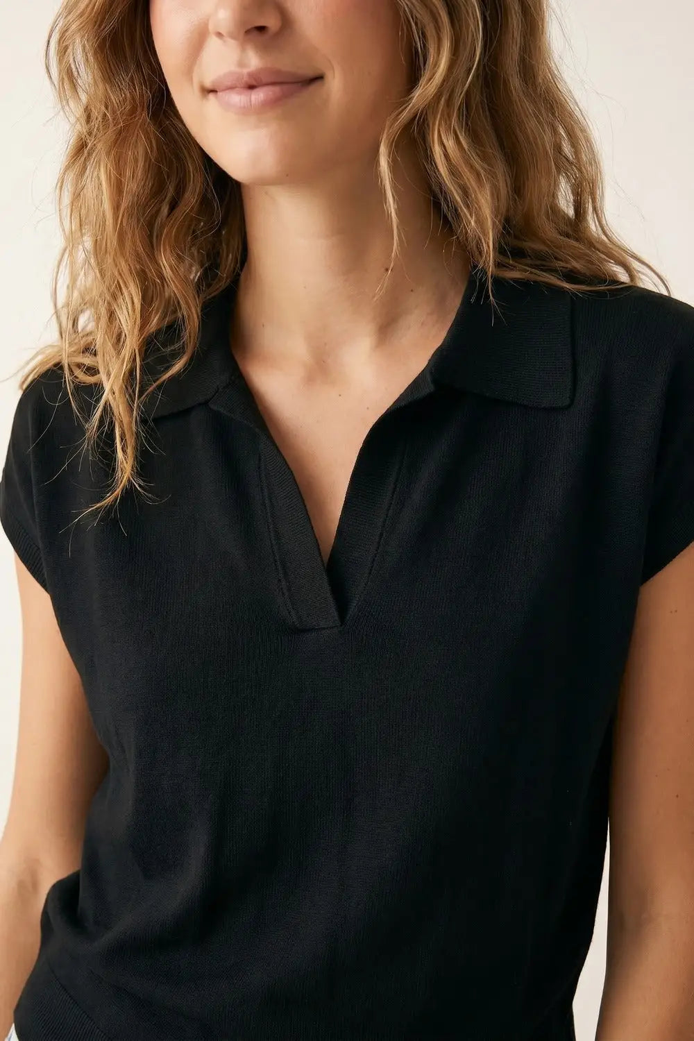 fine Knit Short Sleeve Polo in black color - BLACK / ONE - Polos