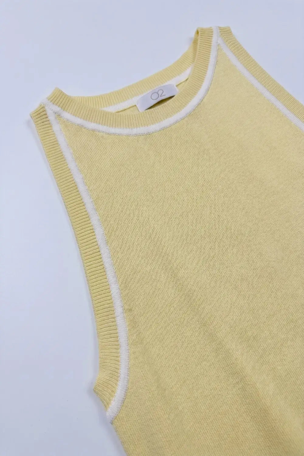 Sleeveless Knitted top In butter yellow Featuring detail white Lines - YELLOW / ONE - Tops