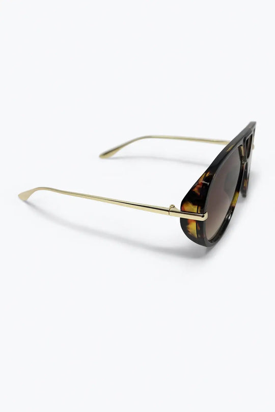 Tortoise Aviator Sunglasses with Gradient Lenses - BROWN / ONE - Sunglasses