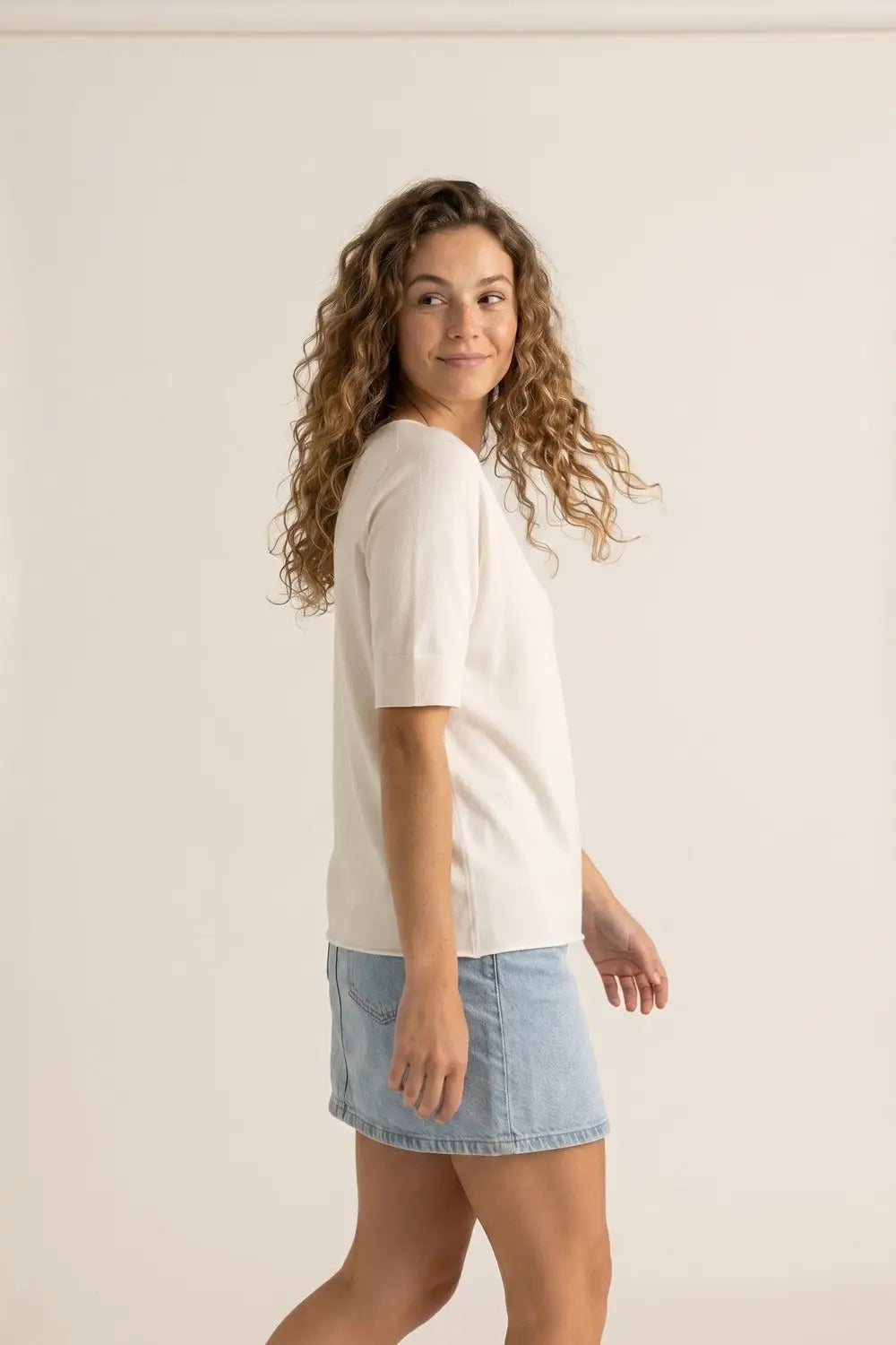 White Relaxed Fit V-Neck Short Sleeve sweater - WHITE / ONE - Sweaters