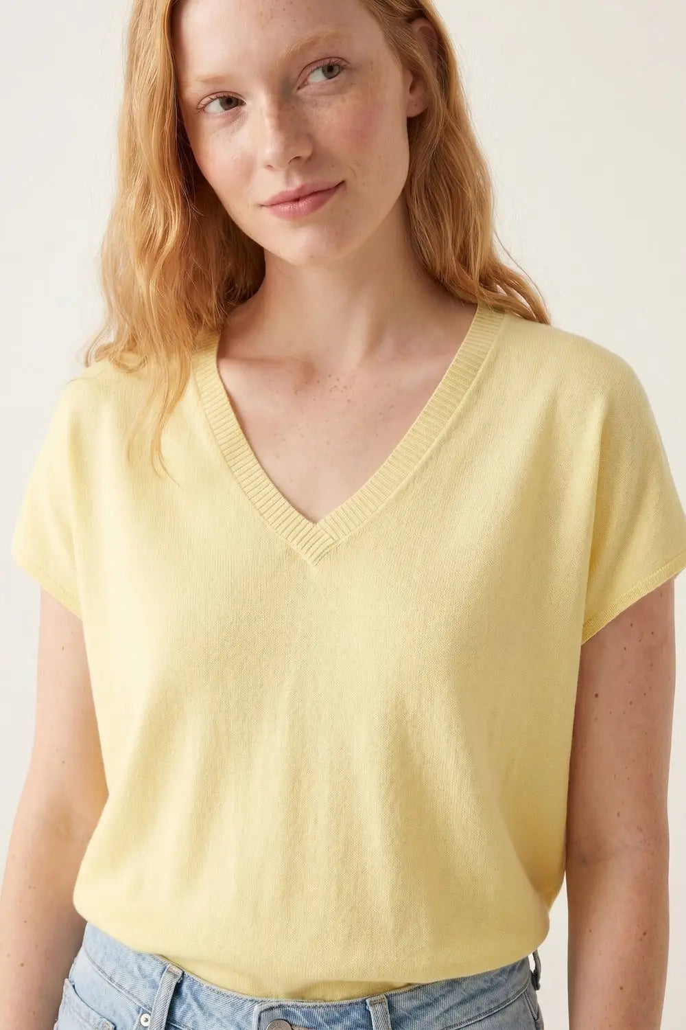 Yellow V-Neck Relaxed Fit Lightweight sweater - YELLOW / ONE - Sweaters