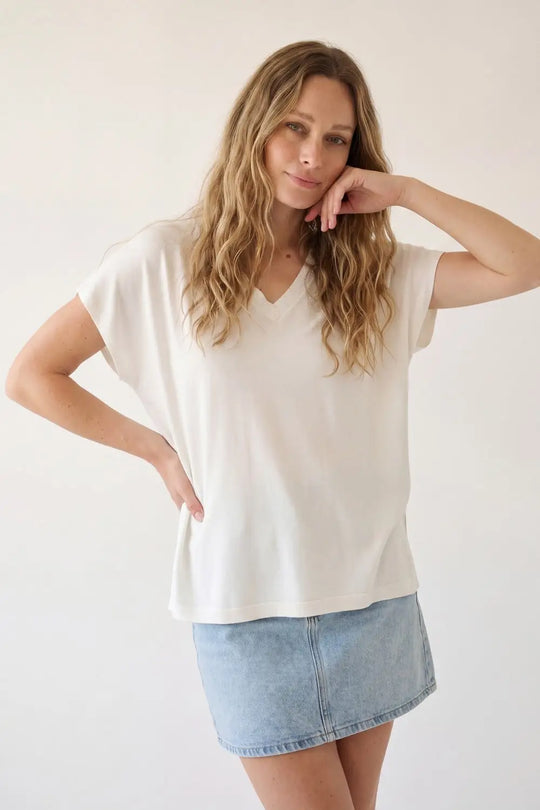 White V-Neck Relaxed Fit Short Sleeve sweater - WHITE / ONE - Tops