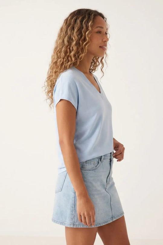 Light Blue V-Neck Relaxed Fit Knitted sweater - BLUE / ONE - Tops