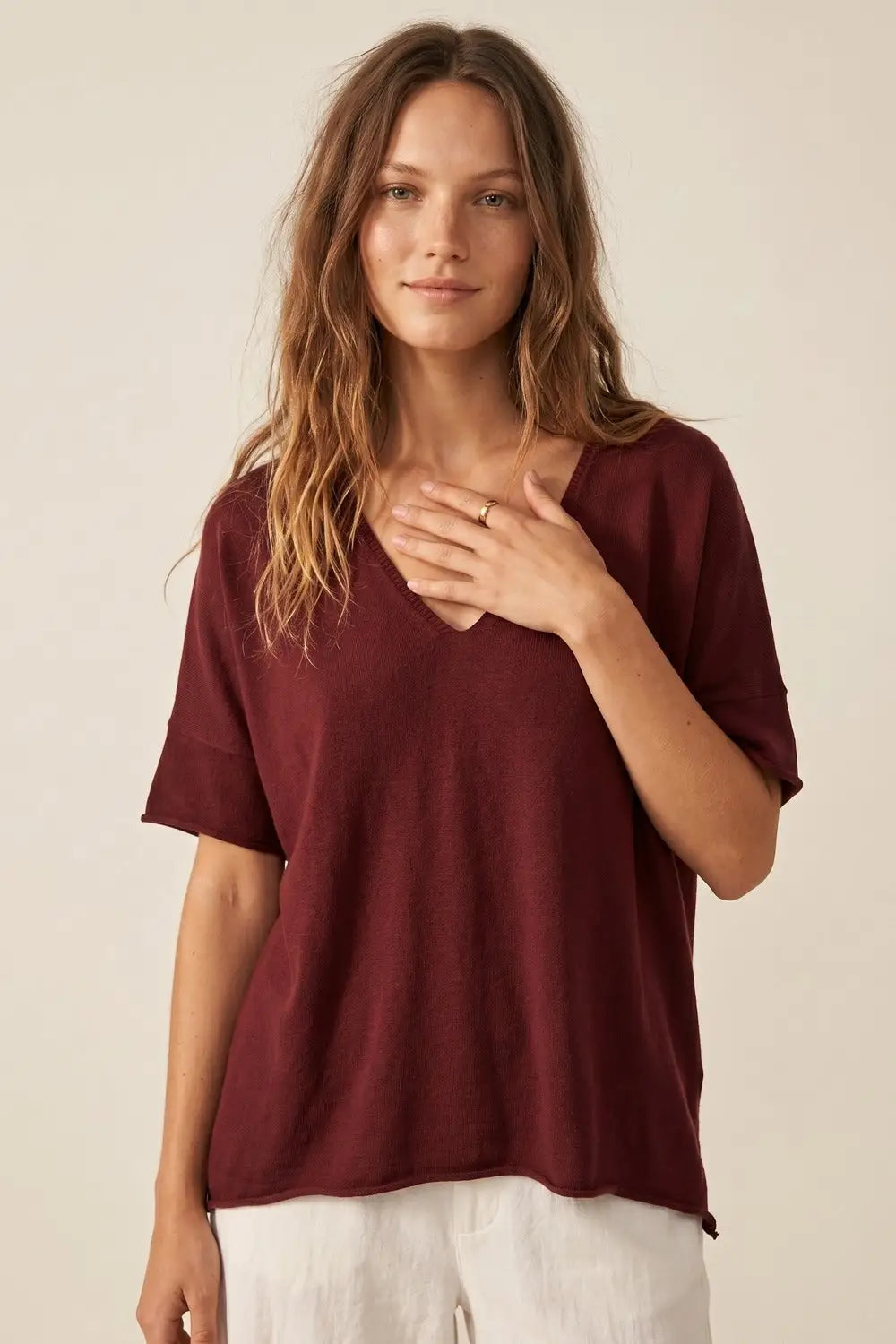 Burgundy Relaxed V-Neck Short Sleeve Knit Top - MAROON / ONE - Sweaters