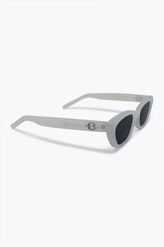 White Cat Eye Frame Silver Logo Detail Sunglasses - WHITE / ONE - Sunglasses