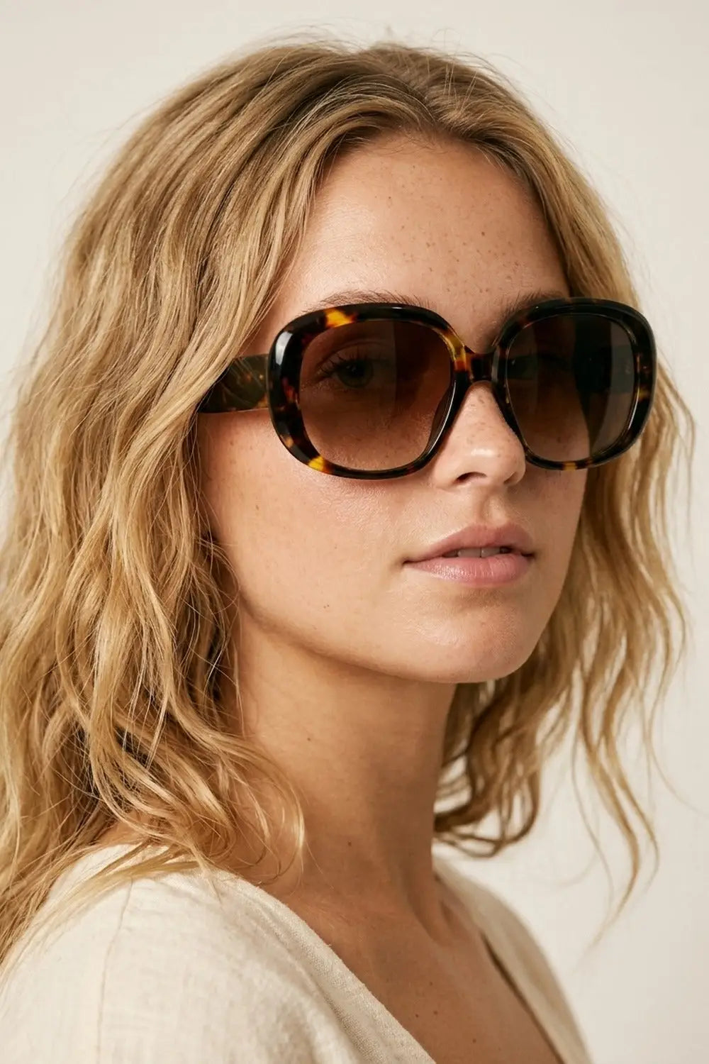 Brown Tortoiseshell Acrylic Oversize Square Frame Sunglasses - BROWN / ONE - Sunglasses