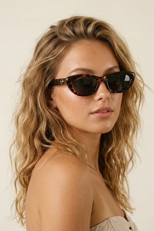 Multicolor Tortoiseshell Acetate Cat Eye Detail Sunglasses - BROWN / ONE - Sunglasses