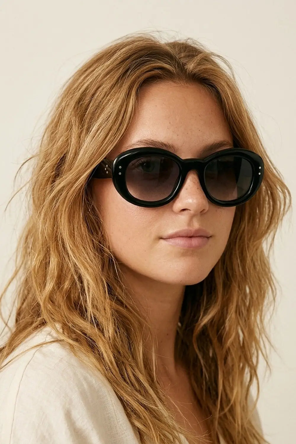 Black Oval Frame Gradient Lens Chunky Sunglasses - BLACK / ONE - Sunglasses