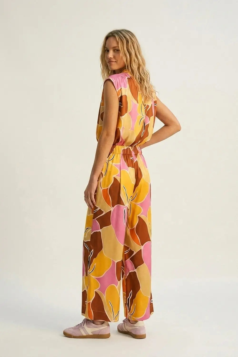 Tropical Print Wide Leg Pants in Warm orange tones - Pants