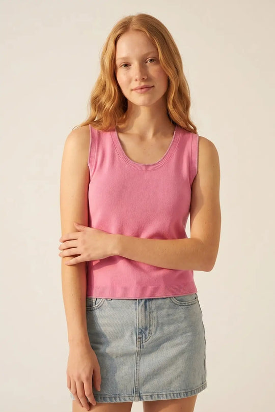 Pink Fine Knit Ribbed Trim Regular Fit Tank Top - FUCHSIA / ONE - Tops