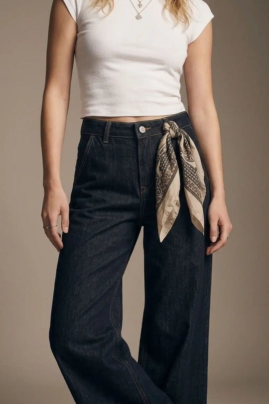 Dark Denim Wide-Leg Jeans with Contrast Stitching