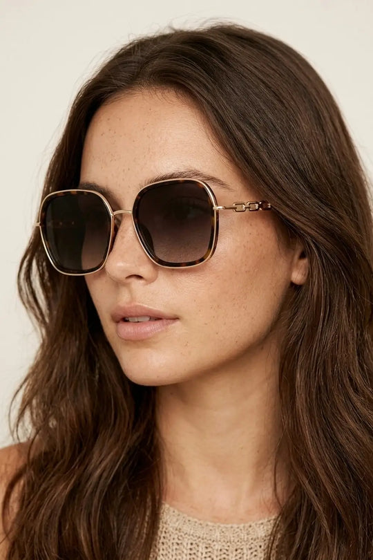 Brown Tortoiseshell Gradient Lens Oversize Square Frame Sunglasses - BROWN / ONE - Sunglasses