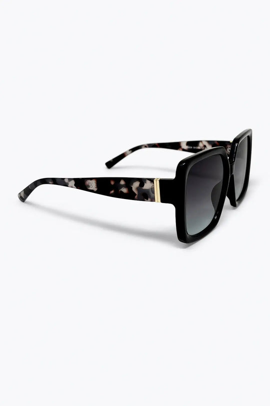 Black Square Frame Ombre Lens Wide Oversize Sunglasses - GRAY / ONE - Sunglasses