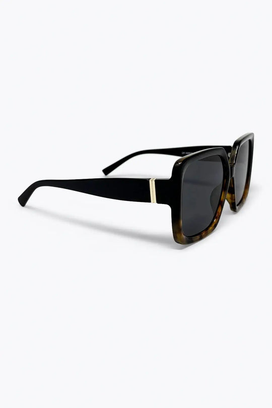 Brown Tortoiseshell Oversize Square Frame Sunglasses With Black Gradient Lenses - BROWN / ONE - Sunglasses