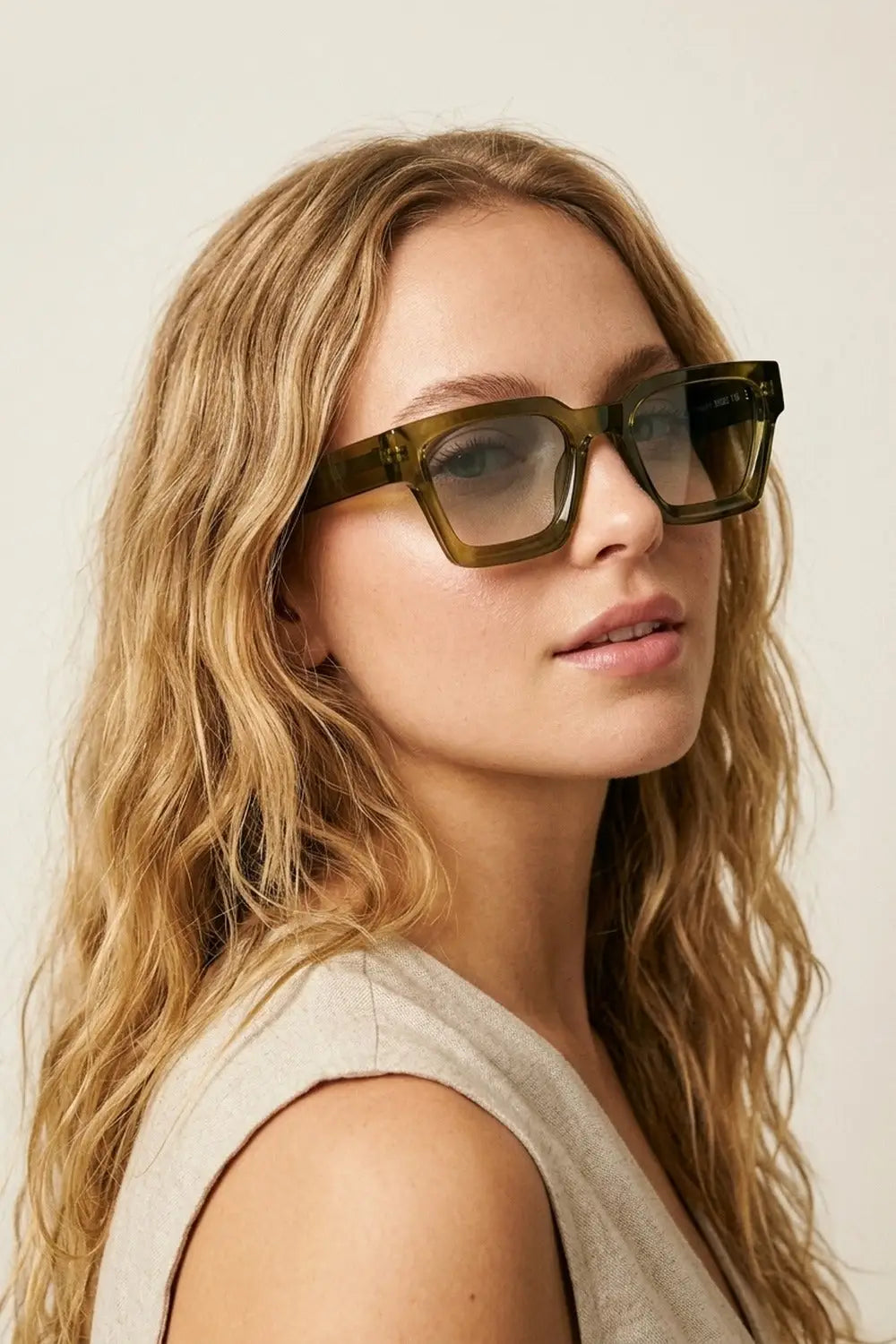 Olive Square Frame Gradient Lens Urban Sunglasses - GREEN / ONE - Sunglasses