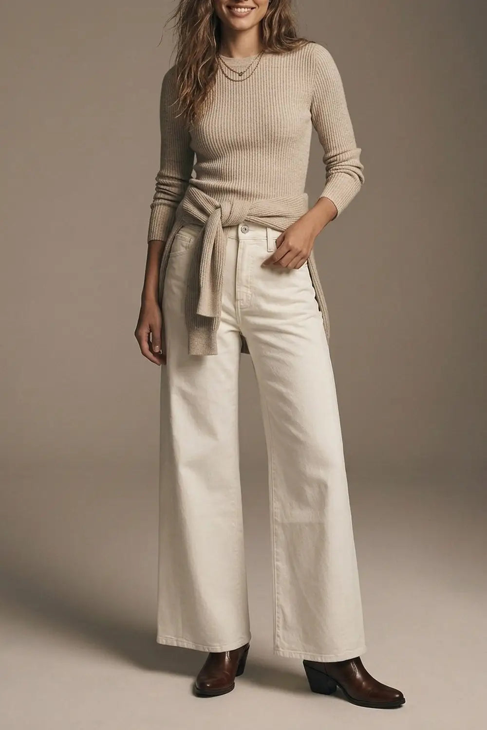 Extra wide leg trousers in cream color - Colored Jeans