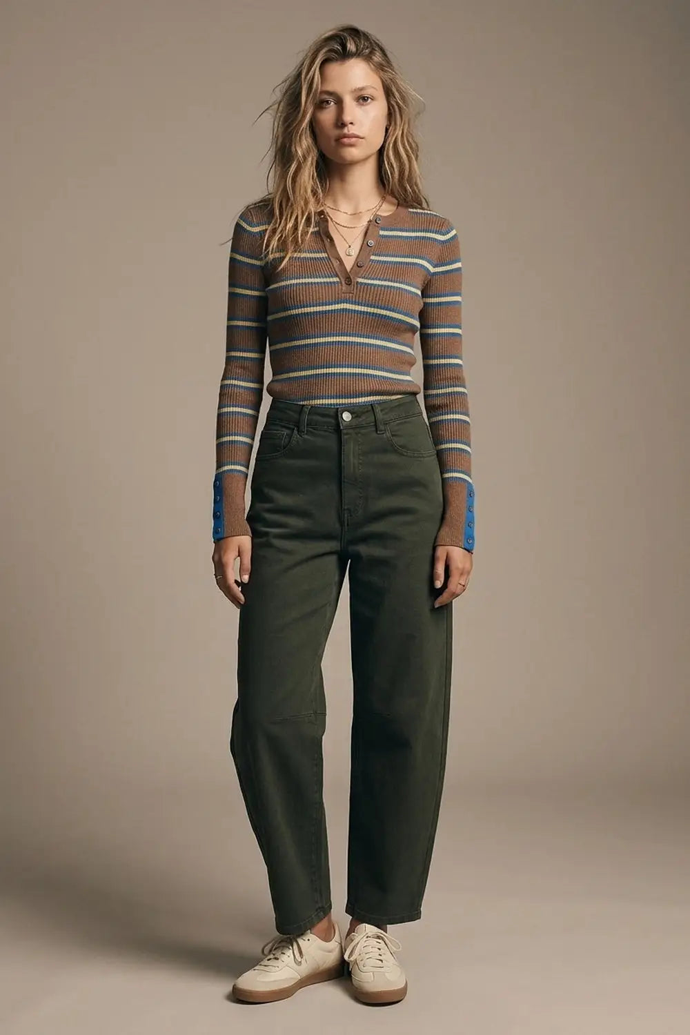 Comfortable stretch jeans with barrel leg in dark green - Colored Jeans