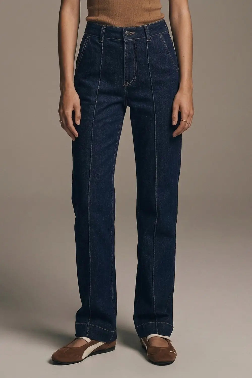 Long Straight Dark Blue Jeans With Contrast Stitching