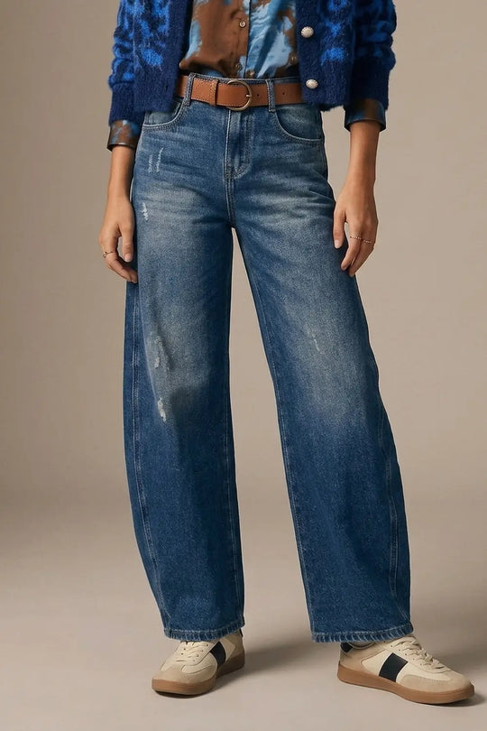jeans with two side seams and balloon effect