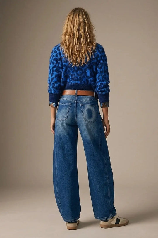 jeans with two side seams and balloon effect
