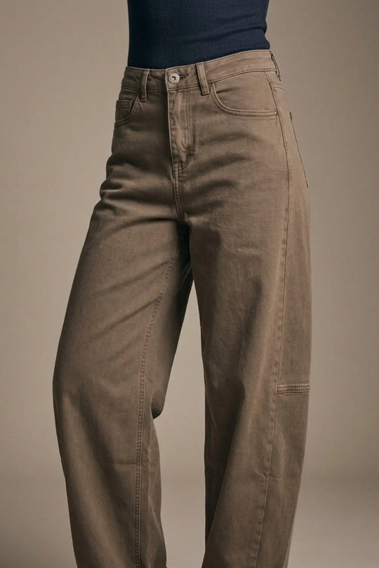 Fango Wide-Leg Pants in Barrel Style with side seam - Colored Jeans
