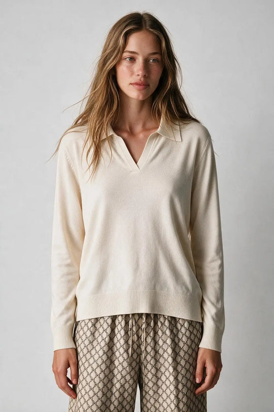 Knitted polo collar with V-neckline no button placket in white - WHITE / ONE - Polos