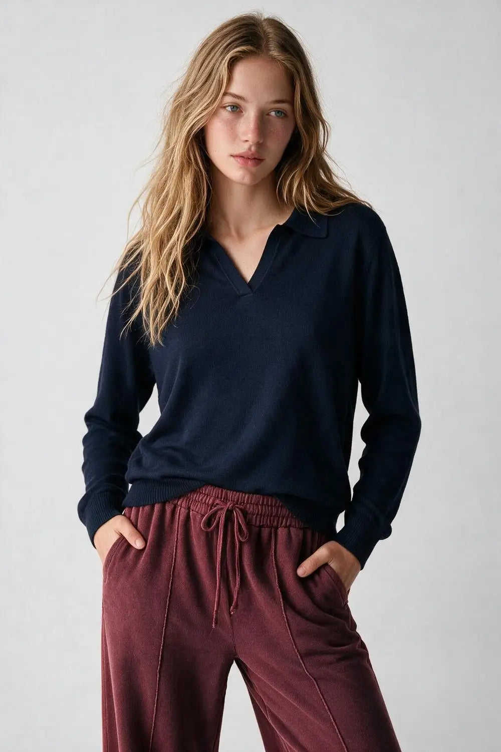 Navy Knitted polo collar with V-neckline no button placket - NAVY / ONE - Polos
