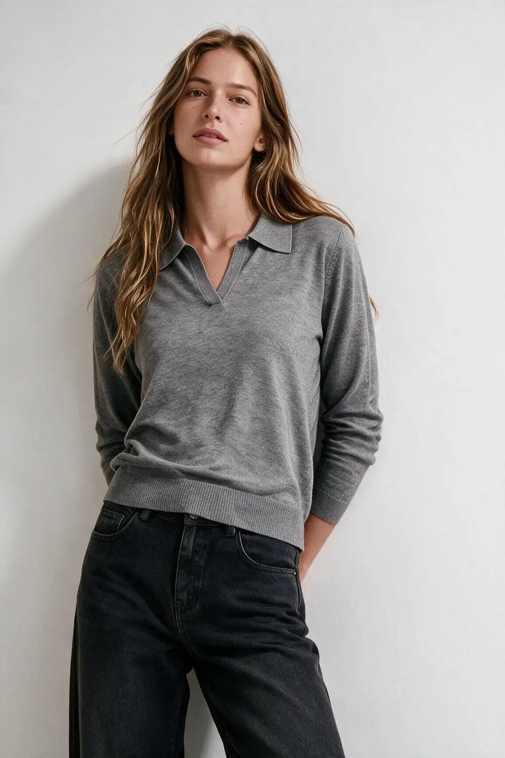 Knitted polo collar with V-neckline no button placket in grey - GRAY / ONE - Polos