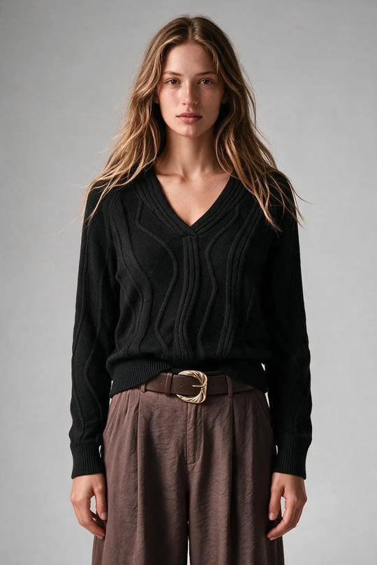 Textured Wave-Knit V-Neck Sweater in black - BLACK / ONE - Sweaters