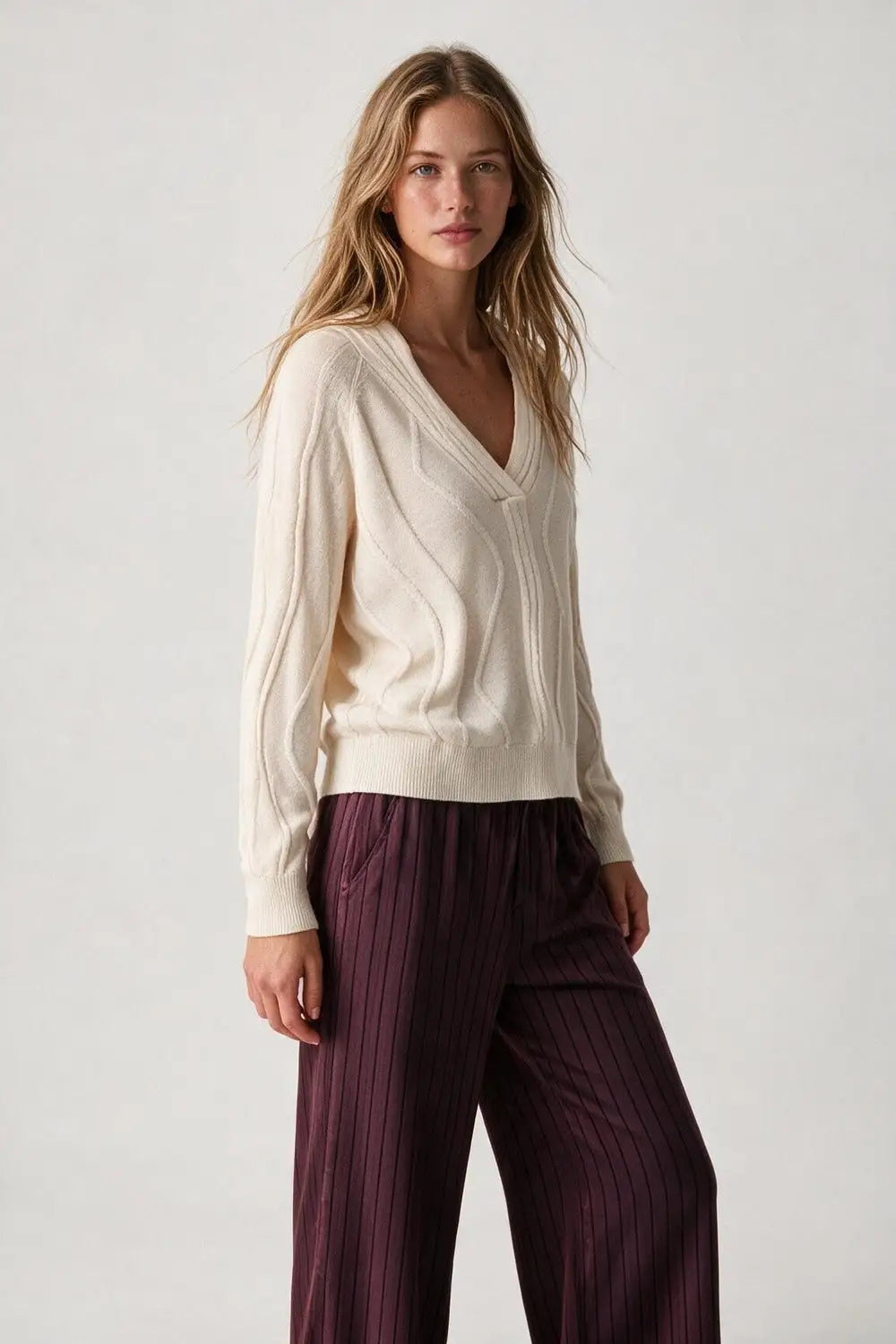 Textured Wave-Knit V-Neck Sweater in white - WHITE / ONE - Sweaters