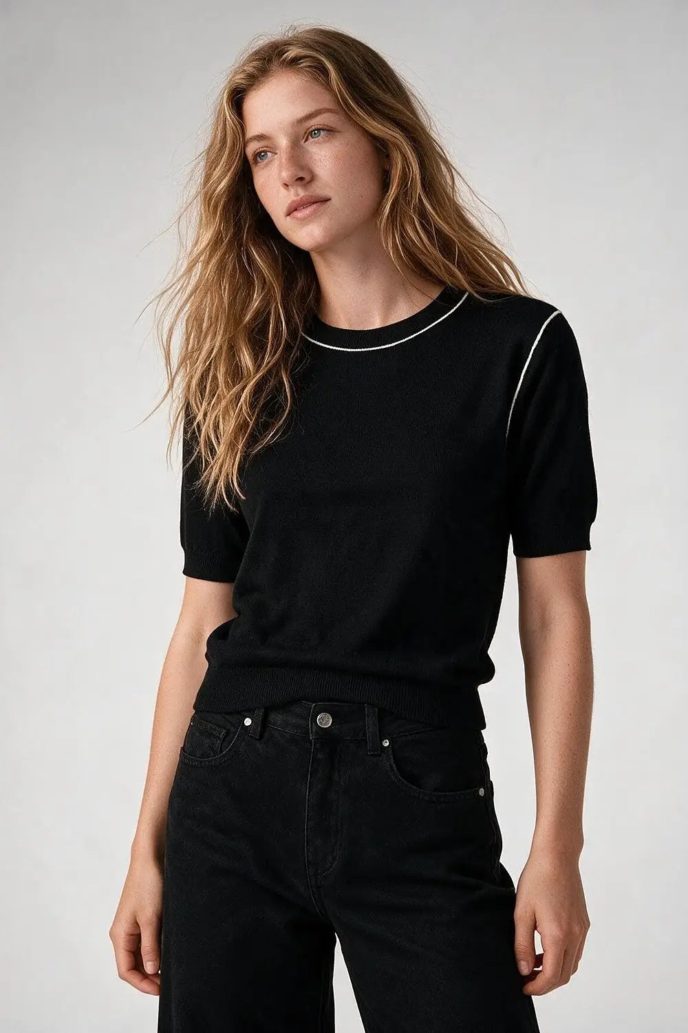 Black Fine Knit Contrast Seam Short Sleeve Sweater - BLACK / ONE - Sweaters
