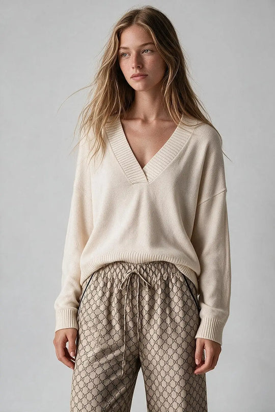 White warm Knit wide V-Neck jumper - WHITE / ONE - Sweaters