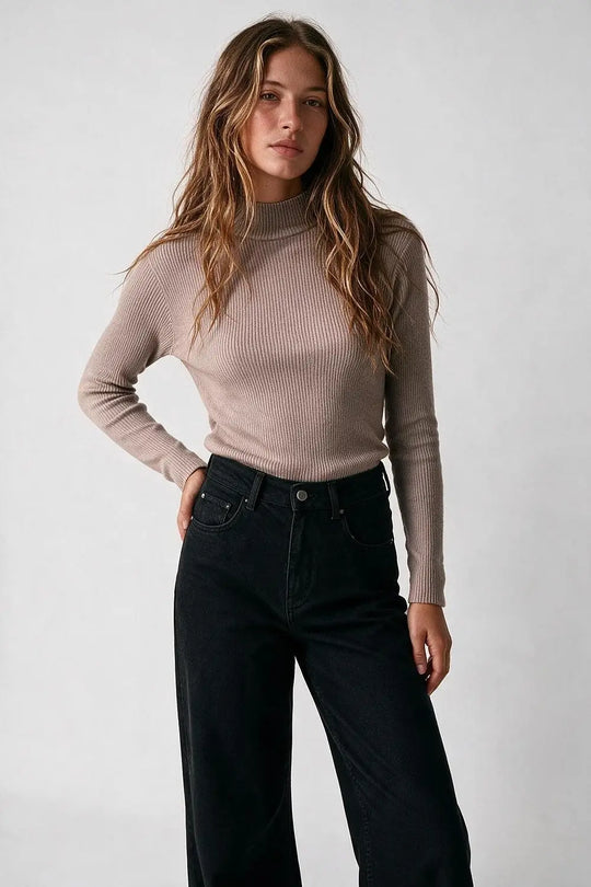 Fine Ribbed Merino Wool Sweater in beige with Mock neck