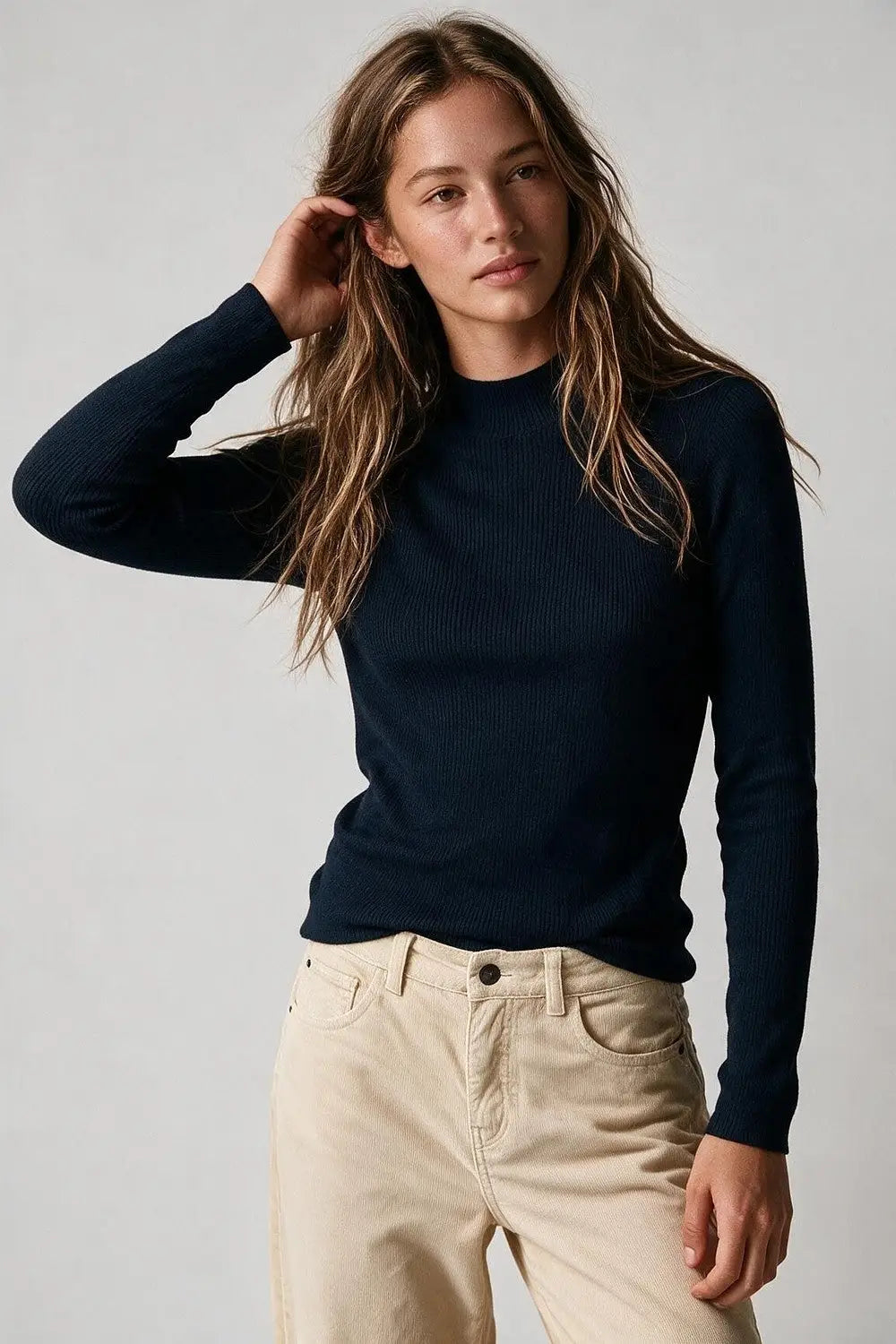 Fine Ribbed Merino Wool Sweater in navy with Mock neck