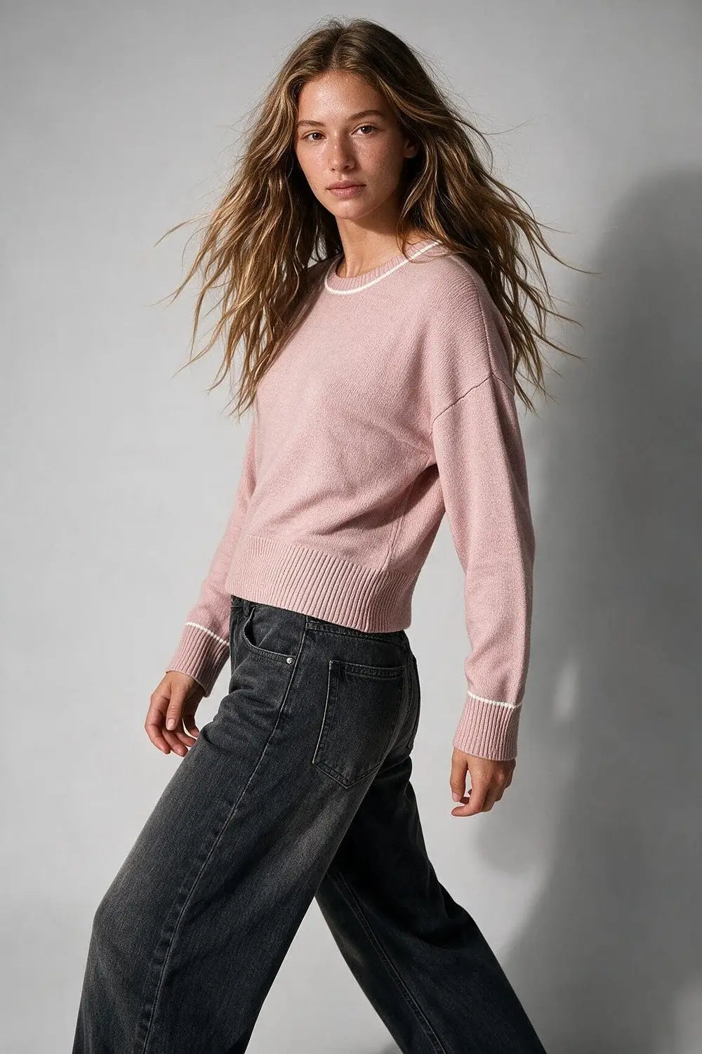 Pink chunky Knit White Trim Cropped Regular Fit Sweater