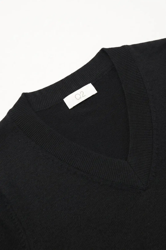 Black Fine-Knit V-Neck Sweater with Short Dolman Drop-Shoulder Sleeves