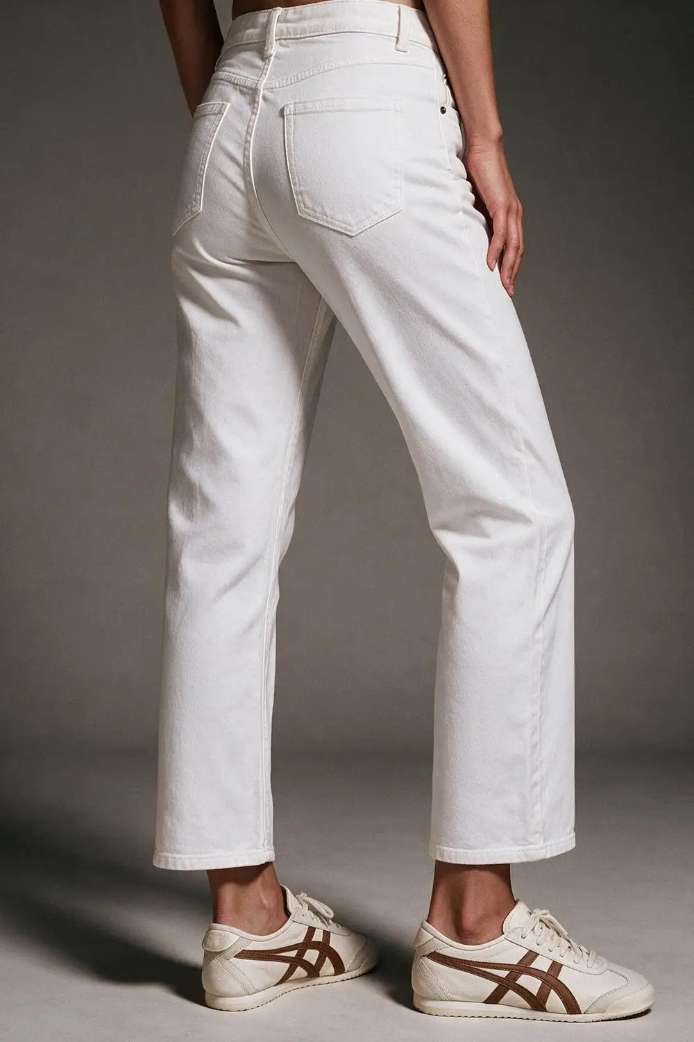 Straight leg ankle grazer jeans in white