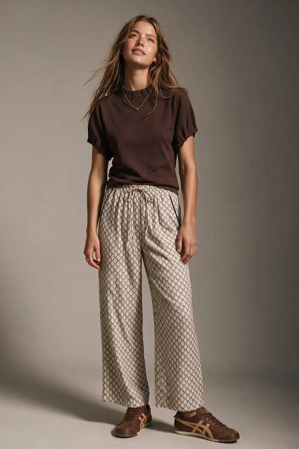 Brown Fine Knit Pleated Mock Neck Short Sleeve Sweater