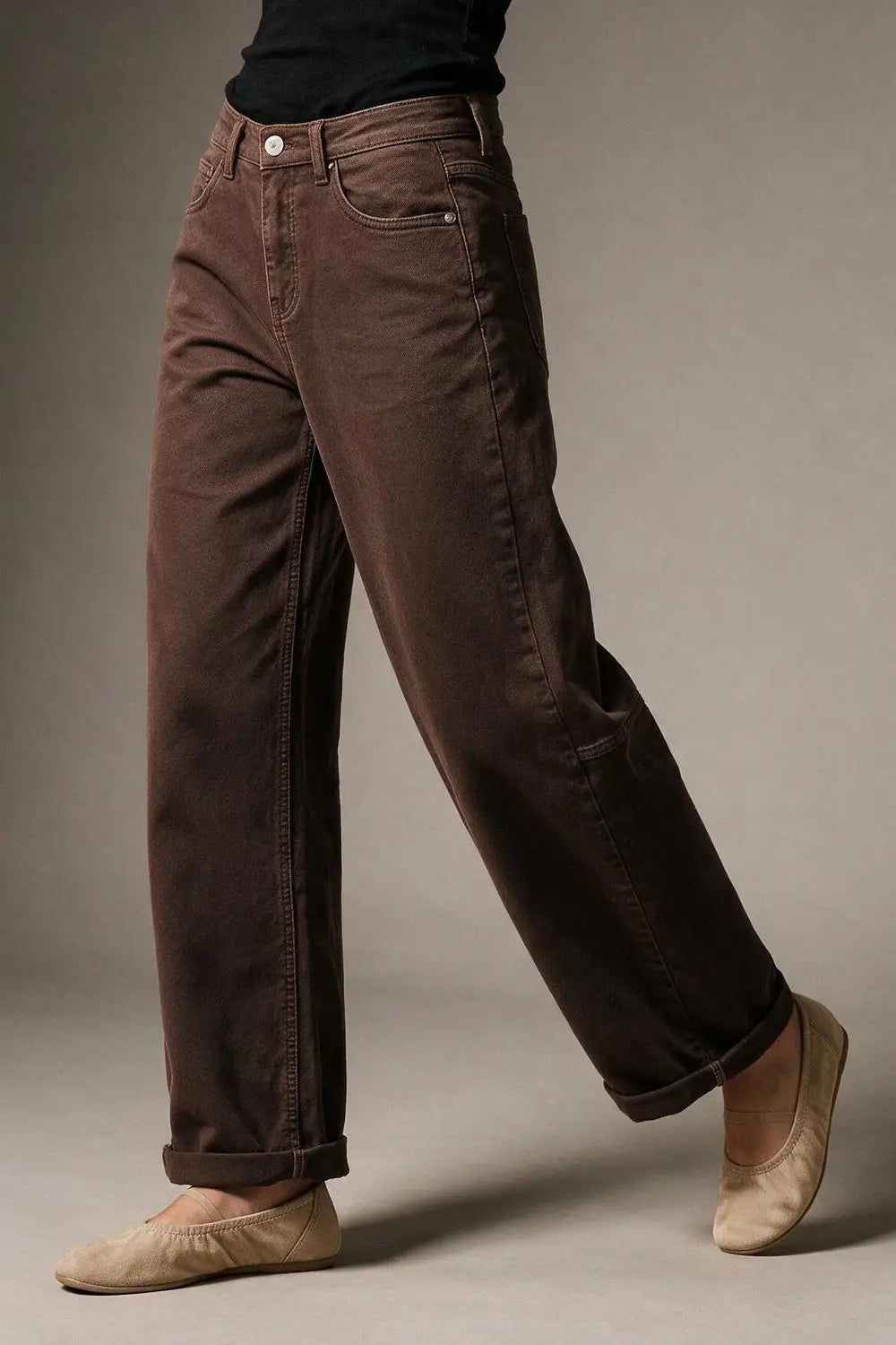 Brown Wide-Leg Cotton Twill Pants with Pockets in Barrel Style