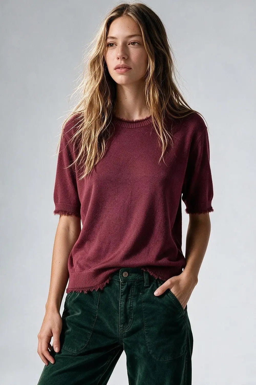 Burgundy Short Sleeve Crew Neck Sweater with Faux Fur Trim