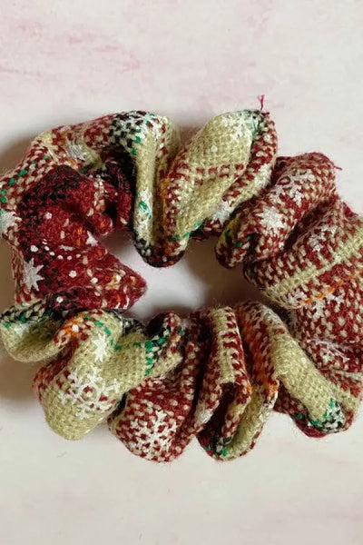 Merry Plaid Scrunch Set Of 4 - merry Plaid / OS