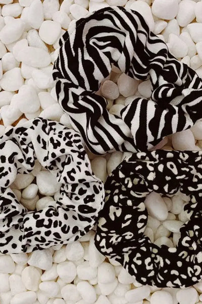 Pretty Wild Scrunch Set Of 3 - Black/White / OS