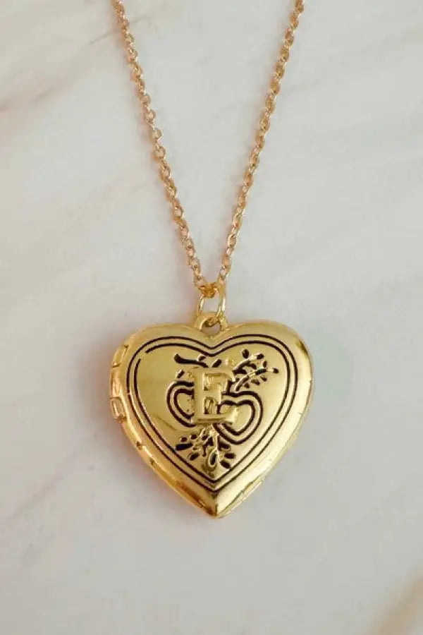 Nostalgic Heart Initial Open Locket Necklace - E / OS - Jewelry